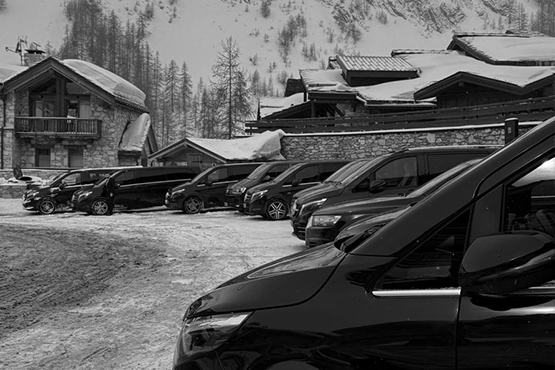 Flotte de véhicules Vona Taxi pour les transports et événements professionnels à Val-d’Isère